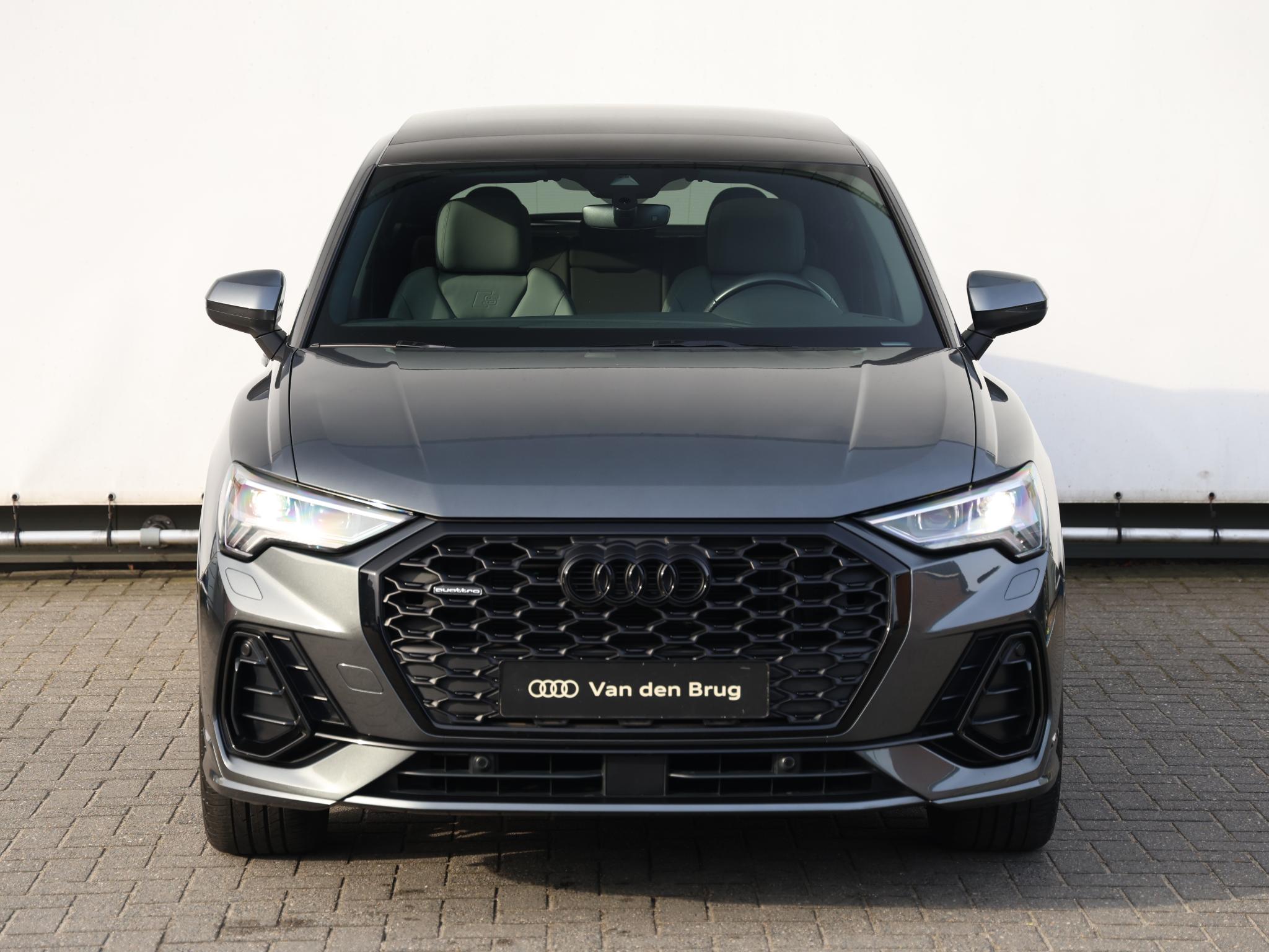 Audi Q3 Sportback 45 TFSI quattro edition one - Afbeelding 4