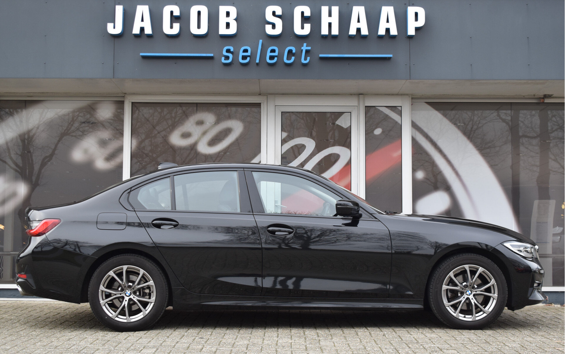 BMW 3 Serie 320i High Executive - Afbeelding 4