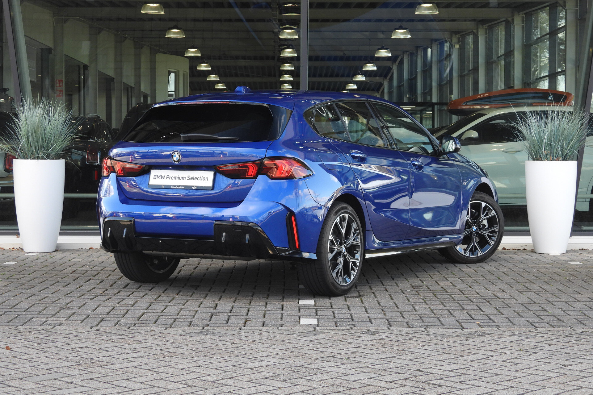 BMW 1 Serie 120 M Sport Automaat - Afbeelding 2