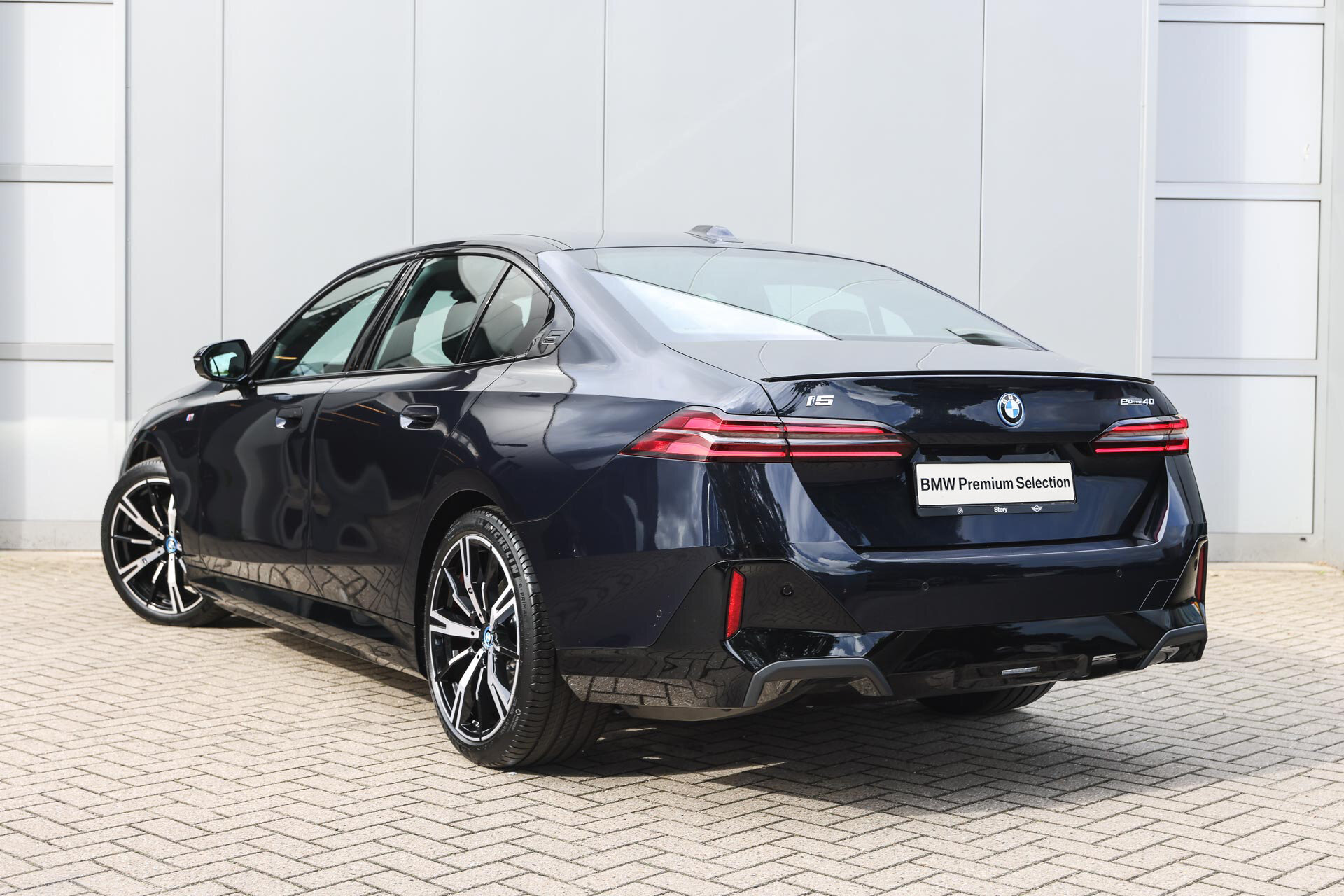 BMW i5 eDrive40 M Sport - Afbeelding 2