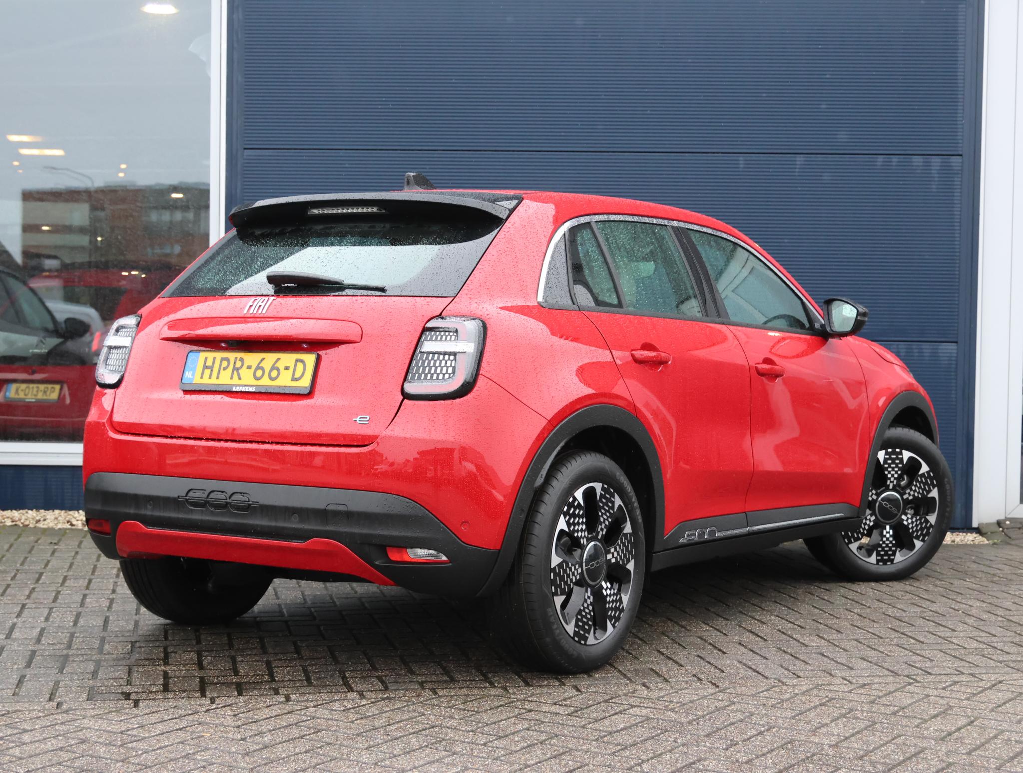 Fiat 600e Urban 54 kWh - Afbeelding 3