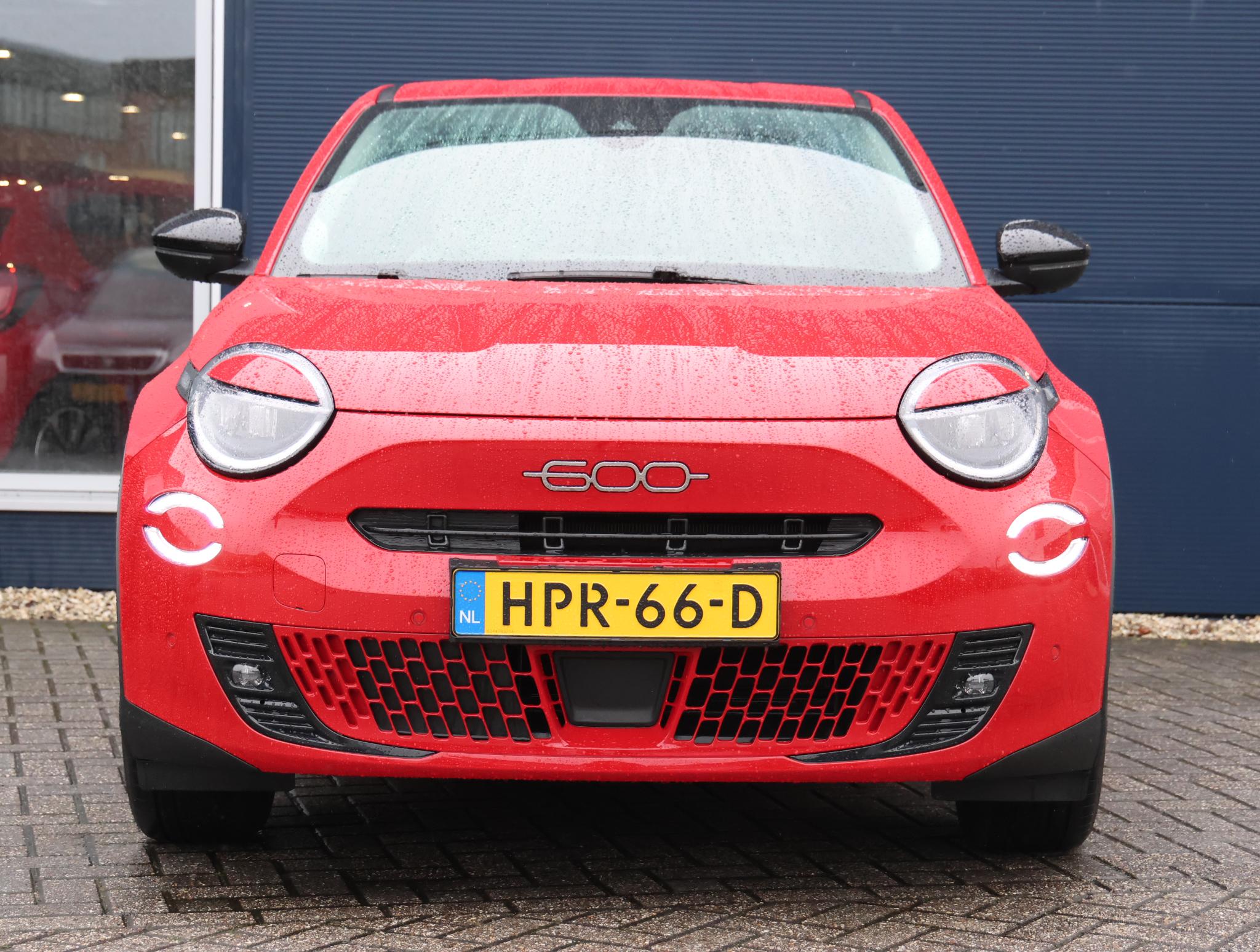 Fiat 600e Urban 54 kWh - Afbeelding 4