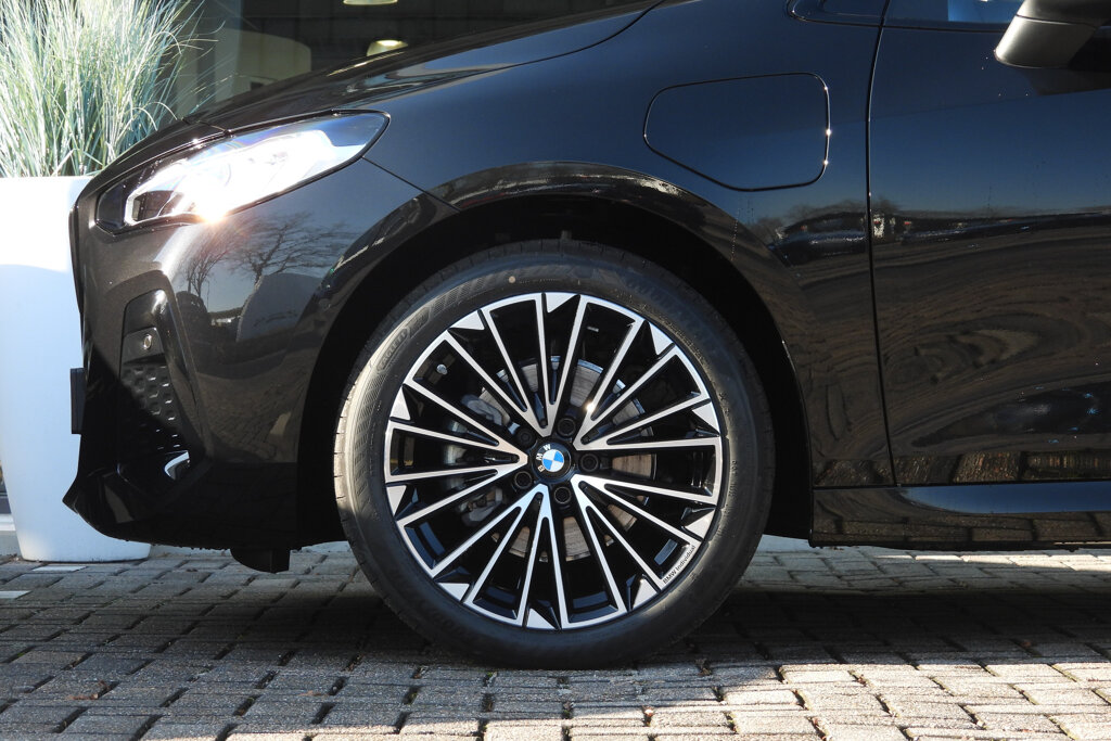 BMW 2 Serie 12