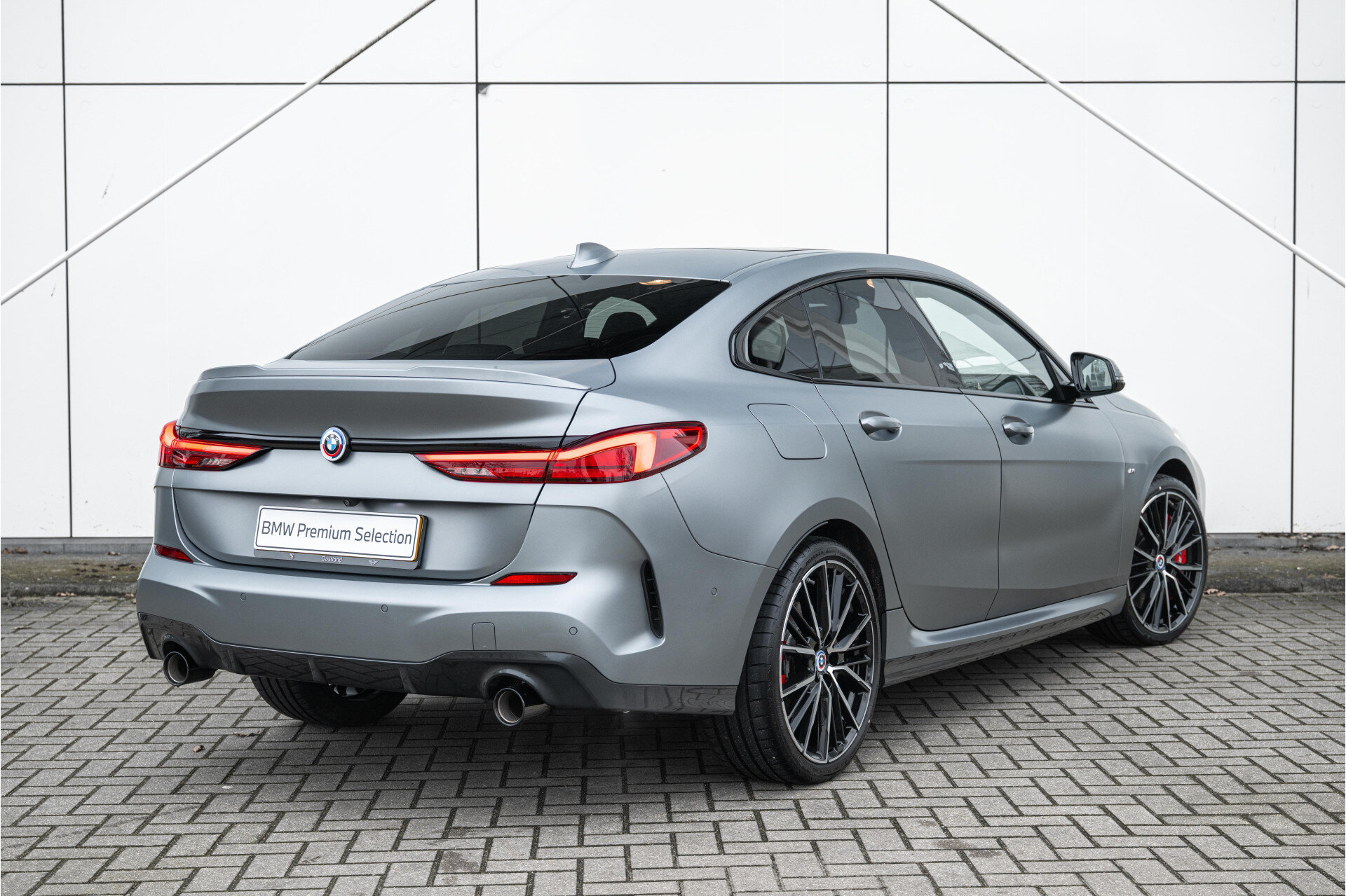 BMW 2 Serie Gran Coupé 220i High Executive M Sport Automaat - Afbeelding 2