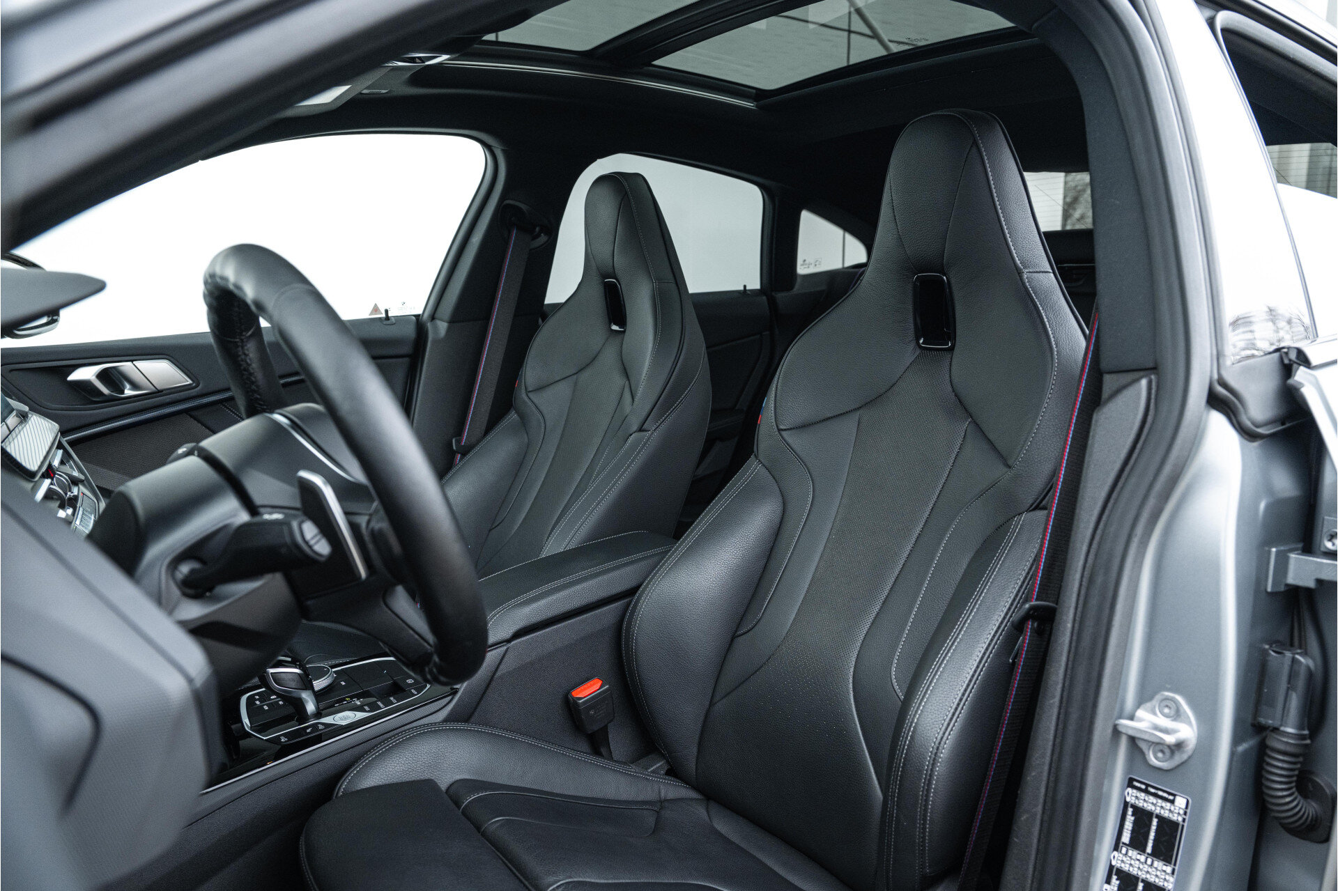 BMW 2 Serie Gran Coupé 220i High Executive M Sport Automaat - Afbeelding 4