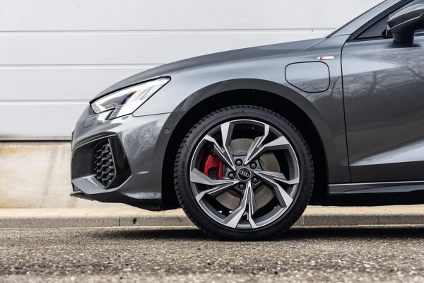 lichtmetalen velgen 18"