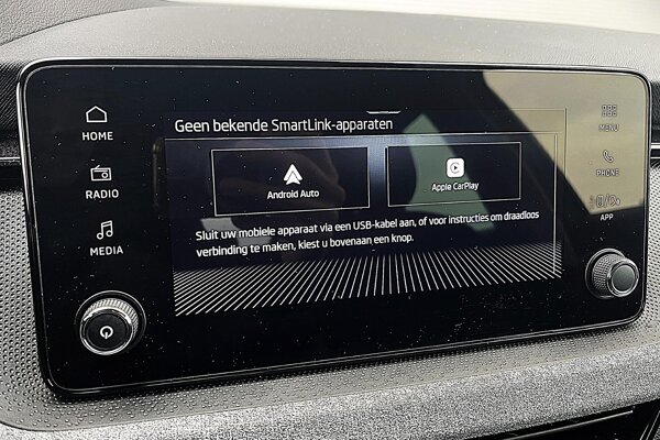 Apple Carplay/Android Auto