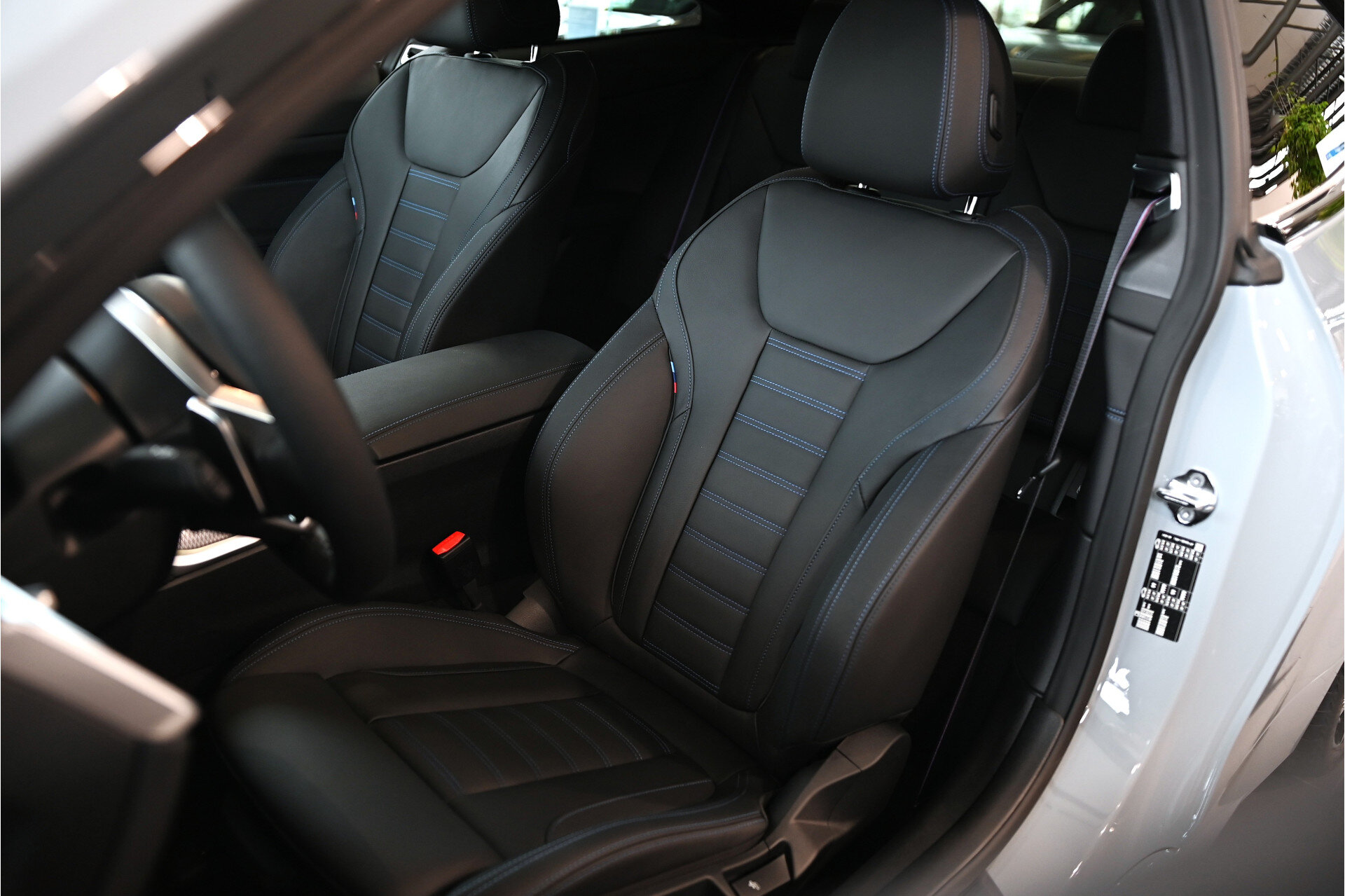 BMW 4 Serie Coupé 420i M Sport Automaat - Afbeelding 4