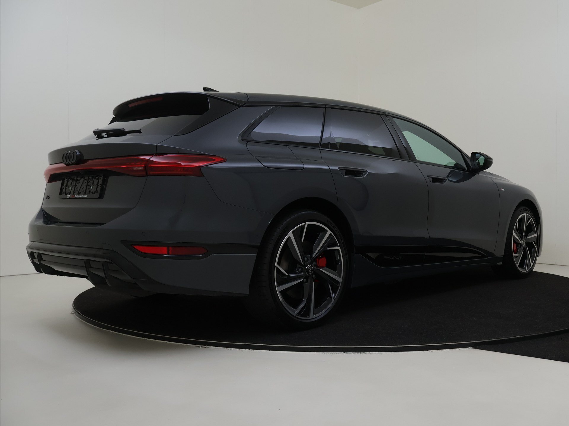 Audi A6 Avant e-tron Performance S edition - Afbeelding 3