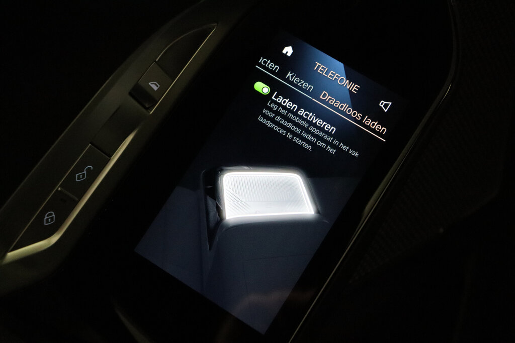 BMW i7 34