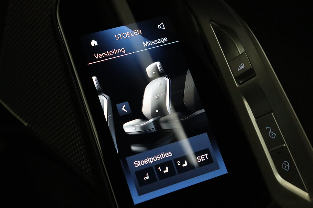 BMW i7 35