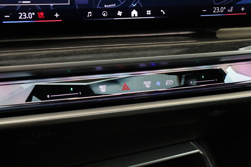 BMW i7 49