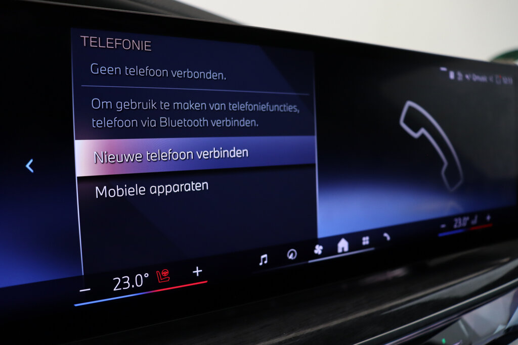 BMW i7 67