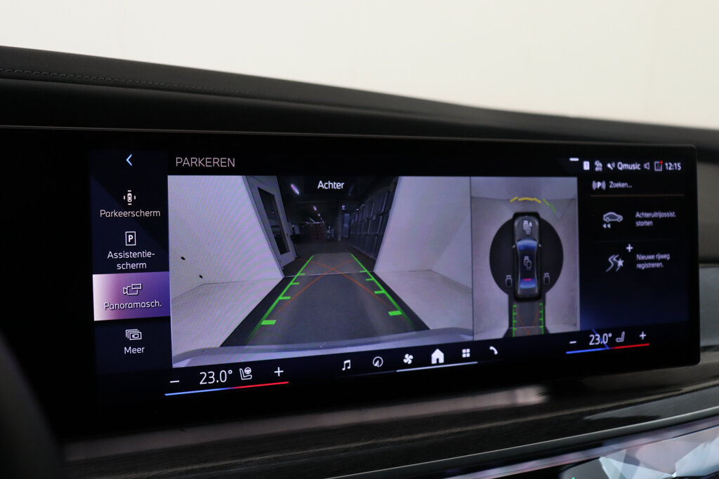 BMW i7 80