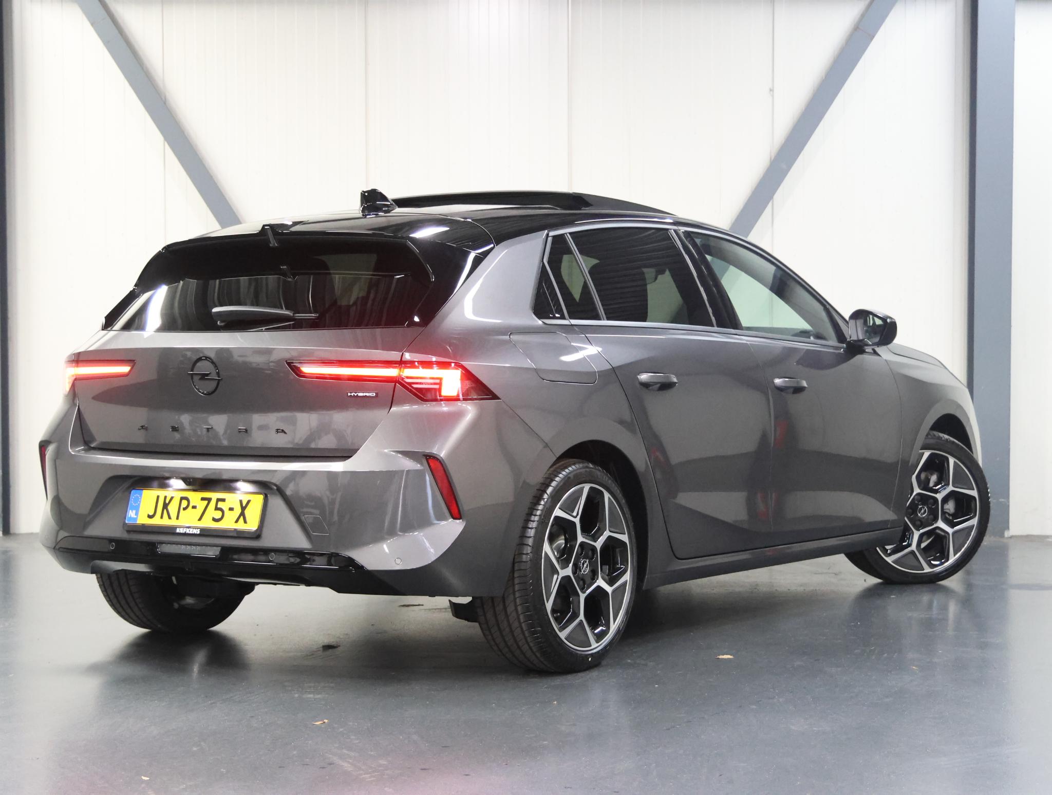 Opel Astra 1.2 145PK Turbo Hybrid Ultimate - Afbeelding 3