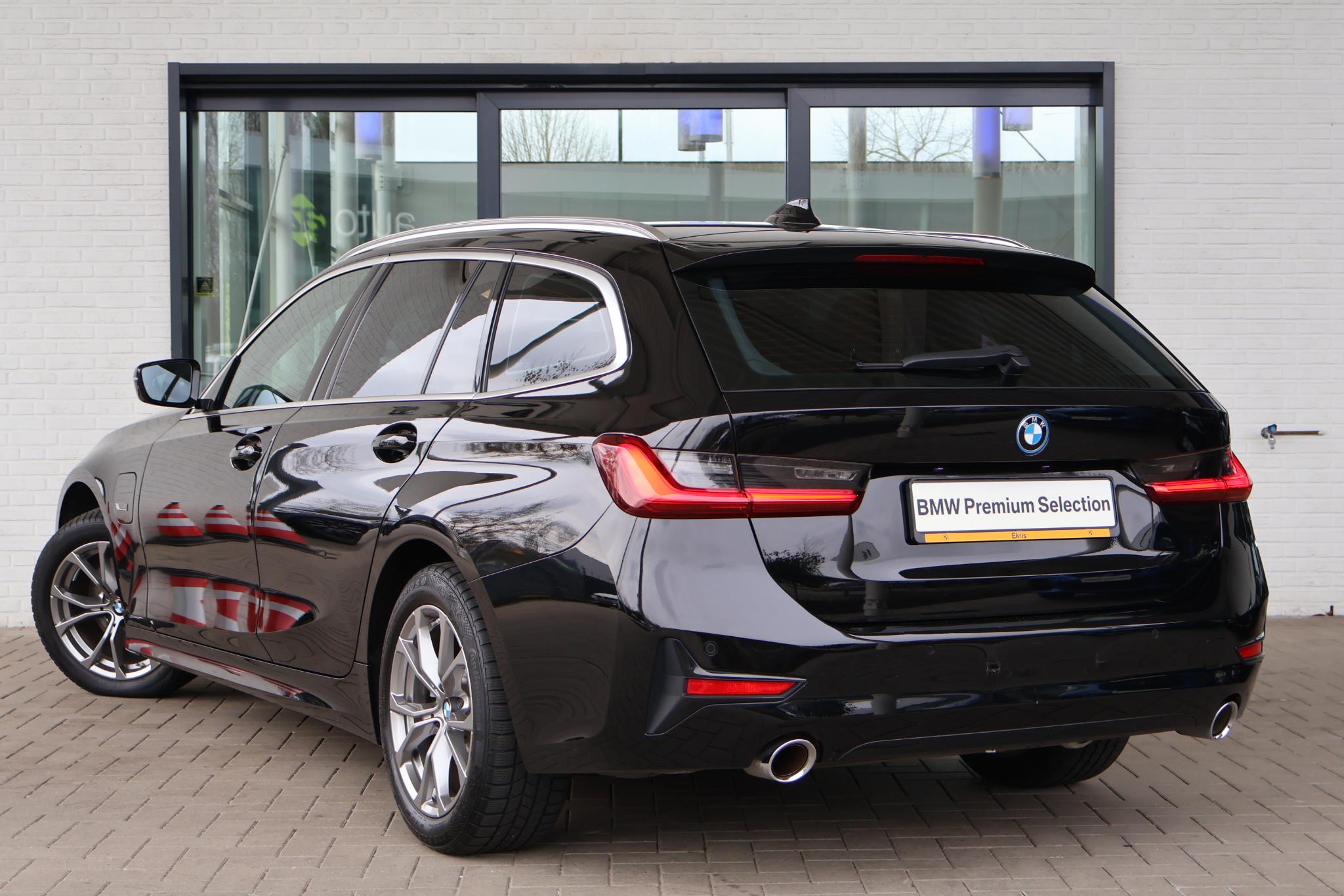 BMW 3 Serie Touring 320e - Afbeelding 2