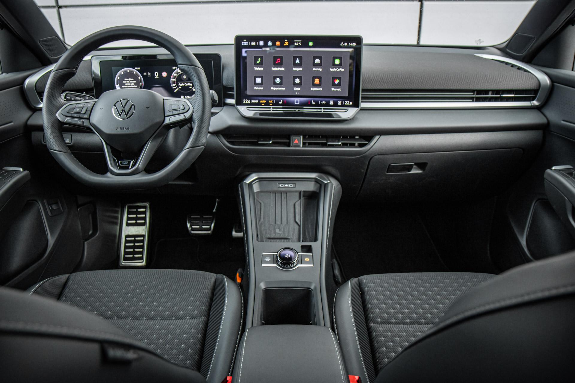 Volkswagen T-Roc 1.5 eTSI 150pk DSG R-Line First Edition - Afbeelding 5