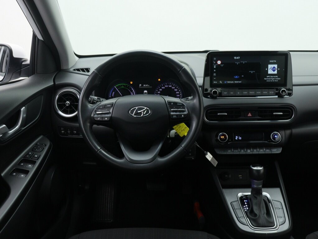 Hyundai Kona 1.6 GDI HEV Comf Smart | Navigatie | All-seasons - Afbeelding 3