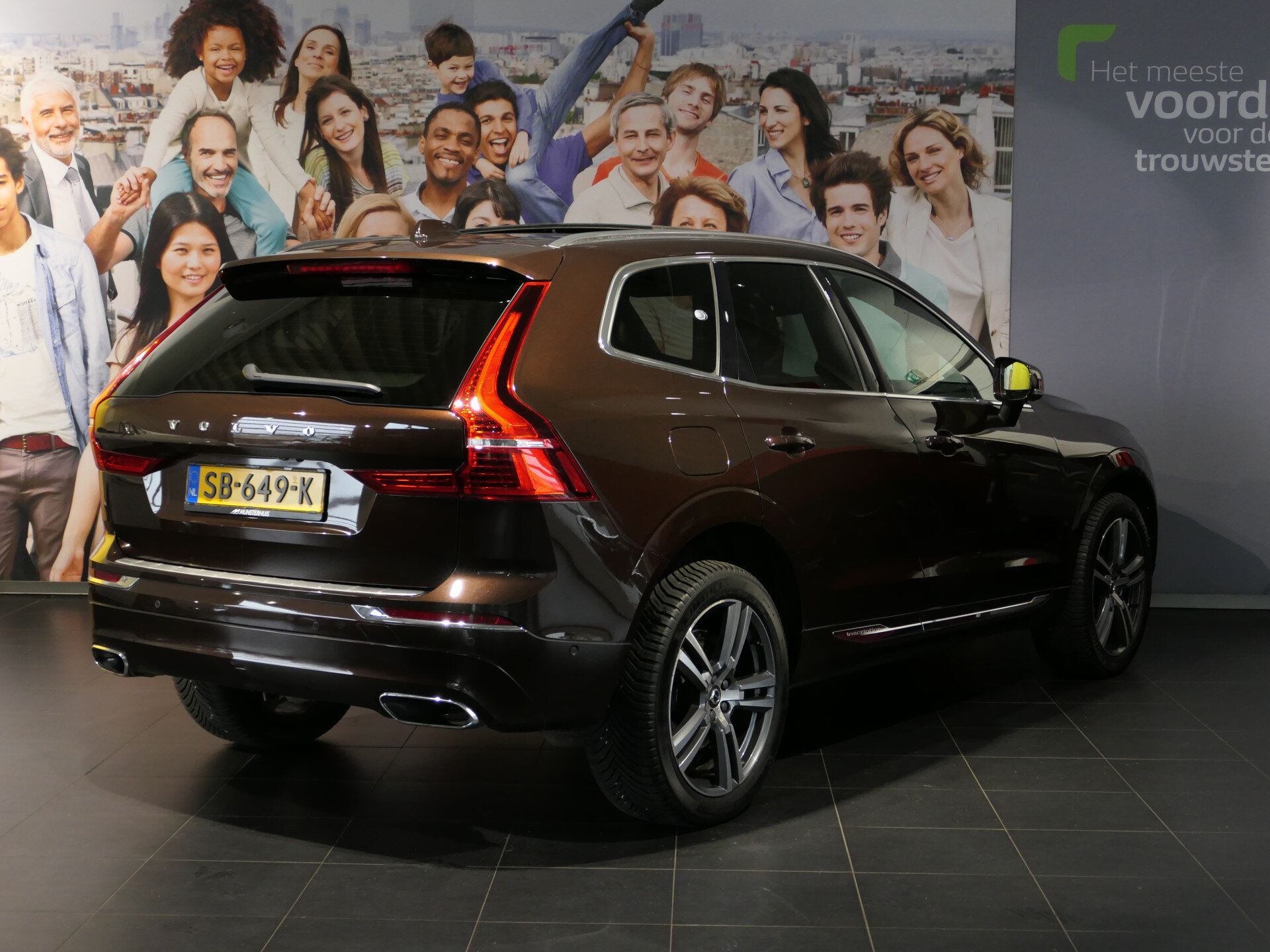 Volvo XC60 2.0 T8 Twin Engine AWD Inscription - Vol opties! - - Afbeelding 3