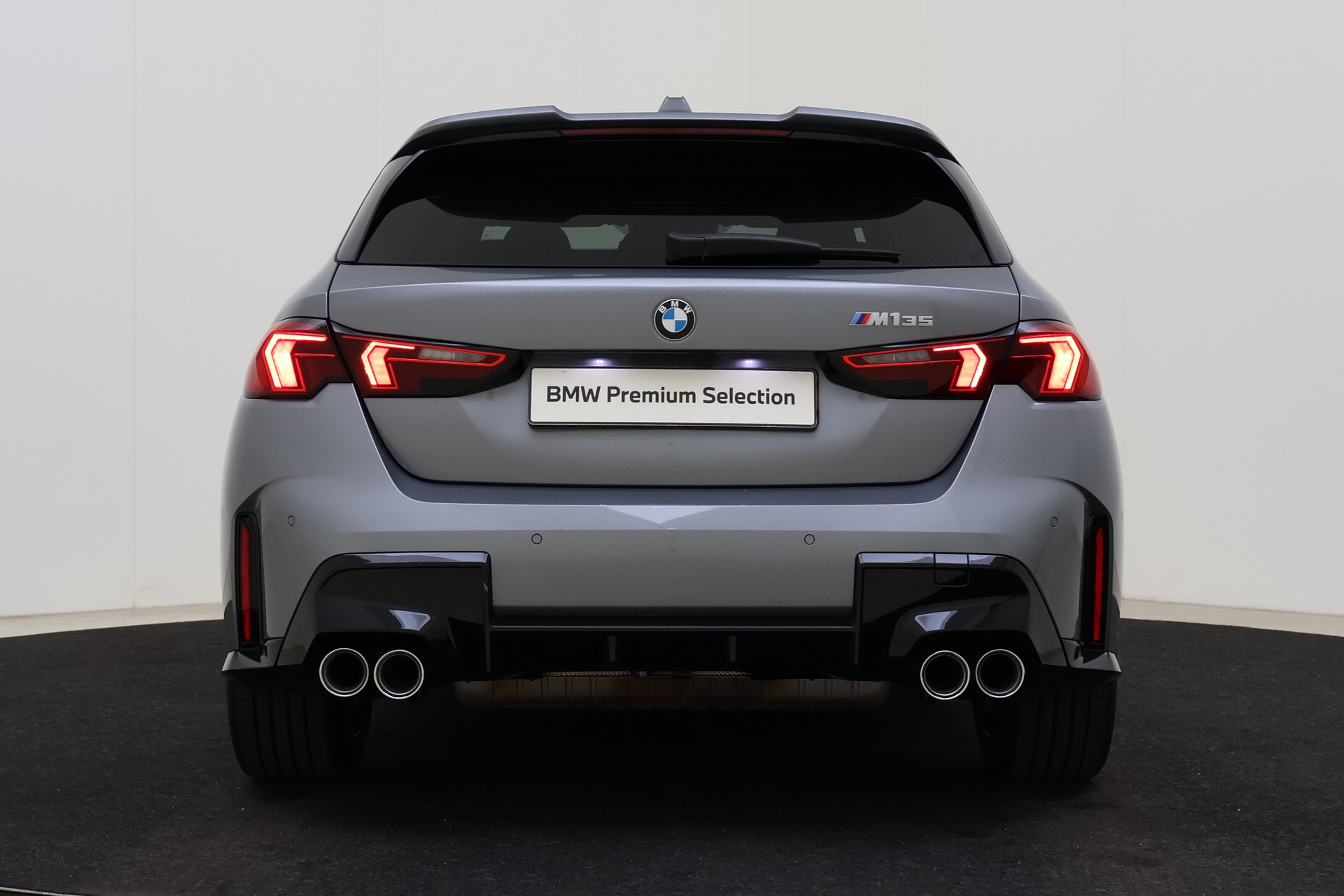 BMW 1 Serie M135 xDrive High Executive Automaat