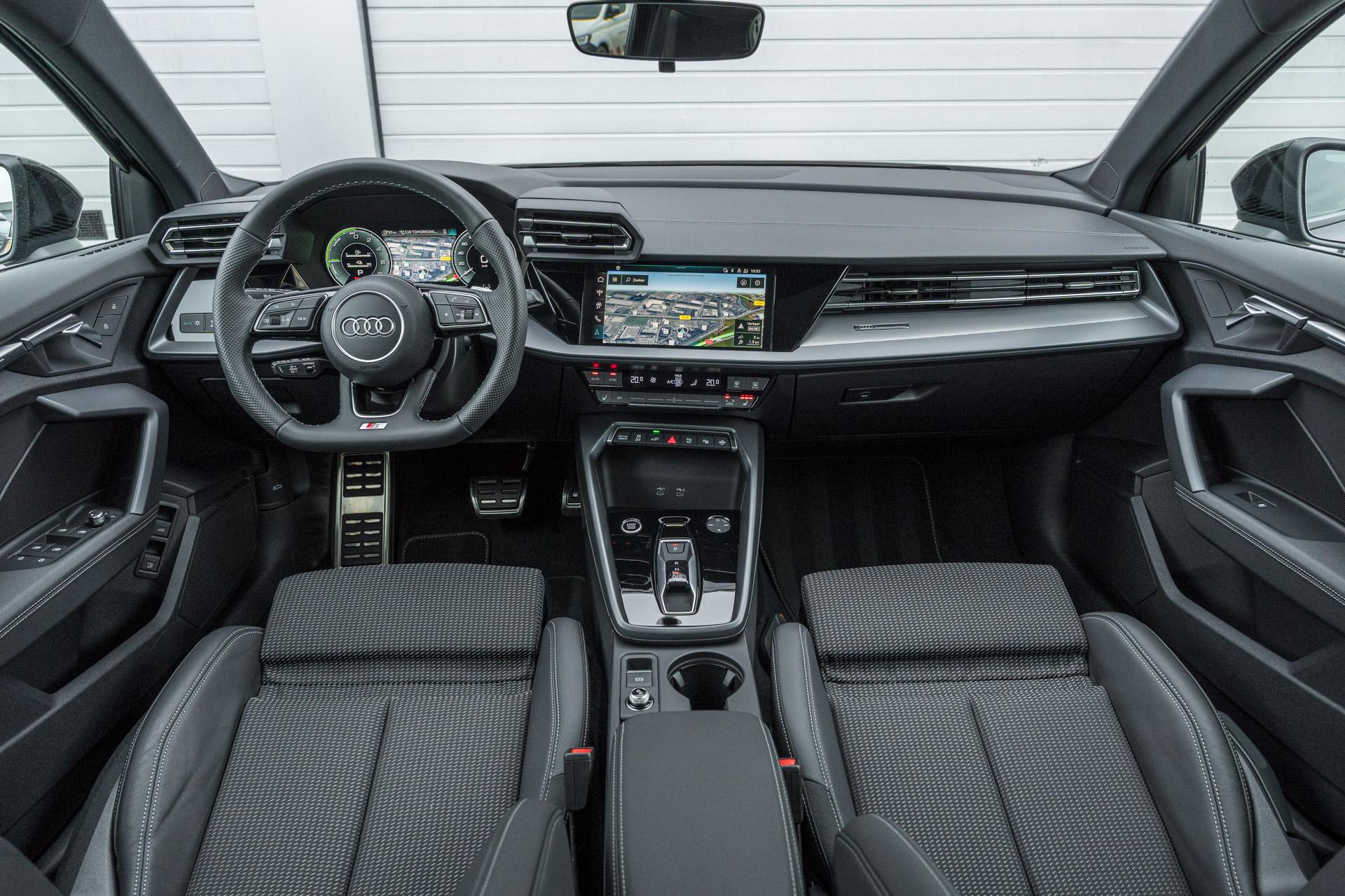 Audi A3 Sportback 45 TFSIe 272pk S edition Competition - Afbeelding 5