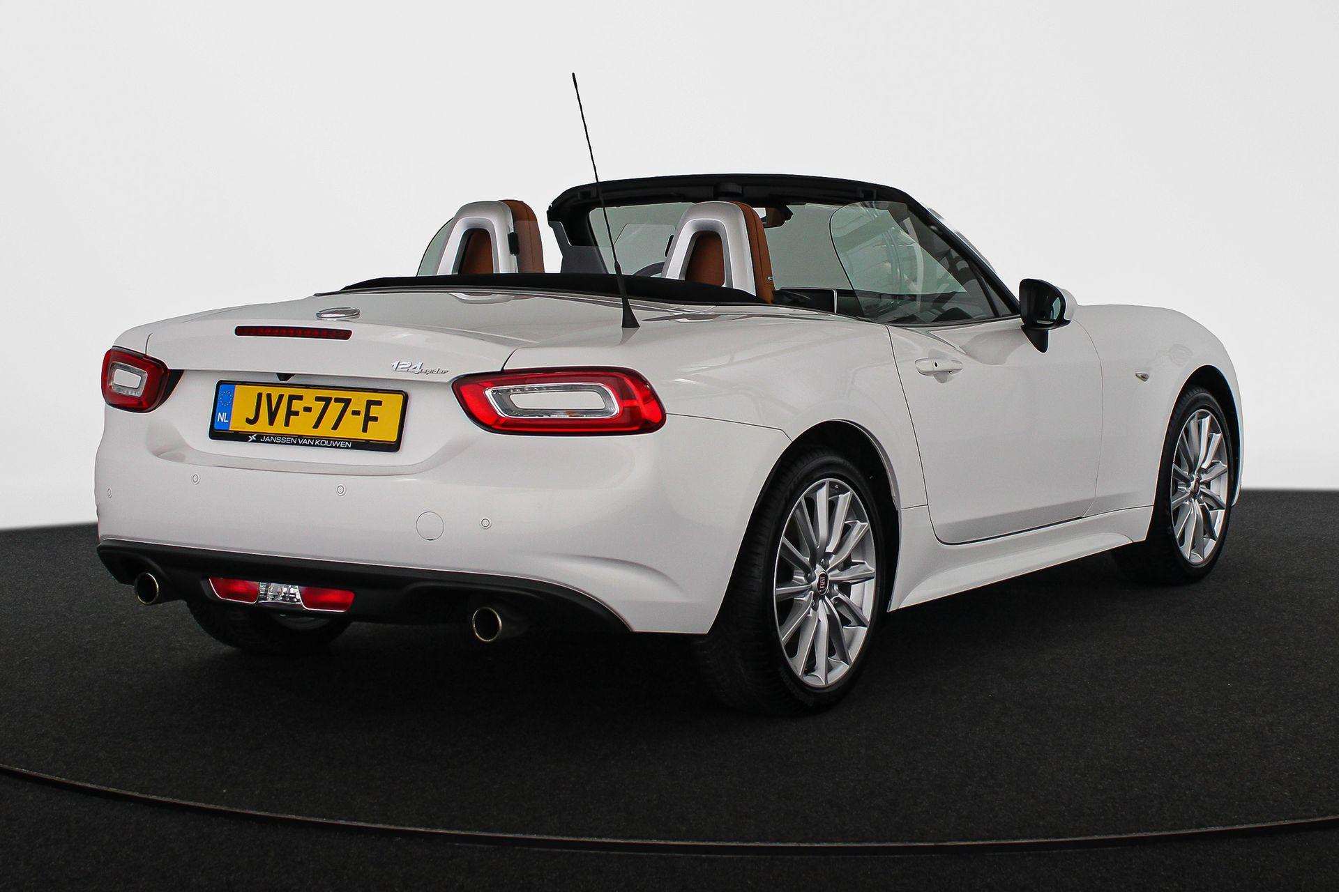 Fiat 124 Spider 1.4 MultiAir Turbo Lusso - Afbeelding 3