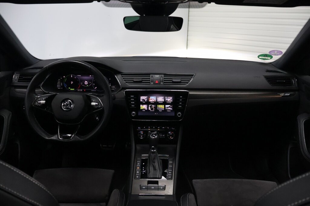 Škoda Superb Combi 1.4 TSI iV Sport Business | Panoramadak | Matrix LED | Navigatie - Afbeelding 2