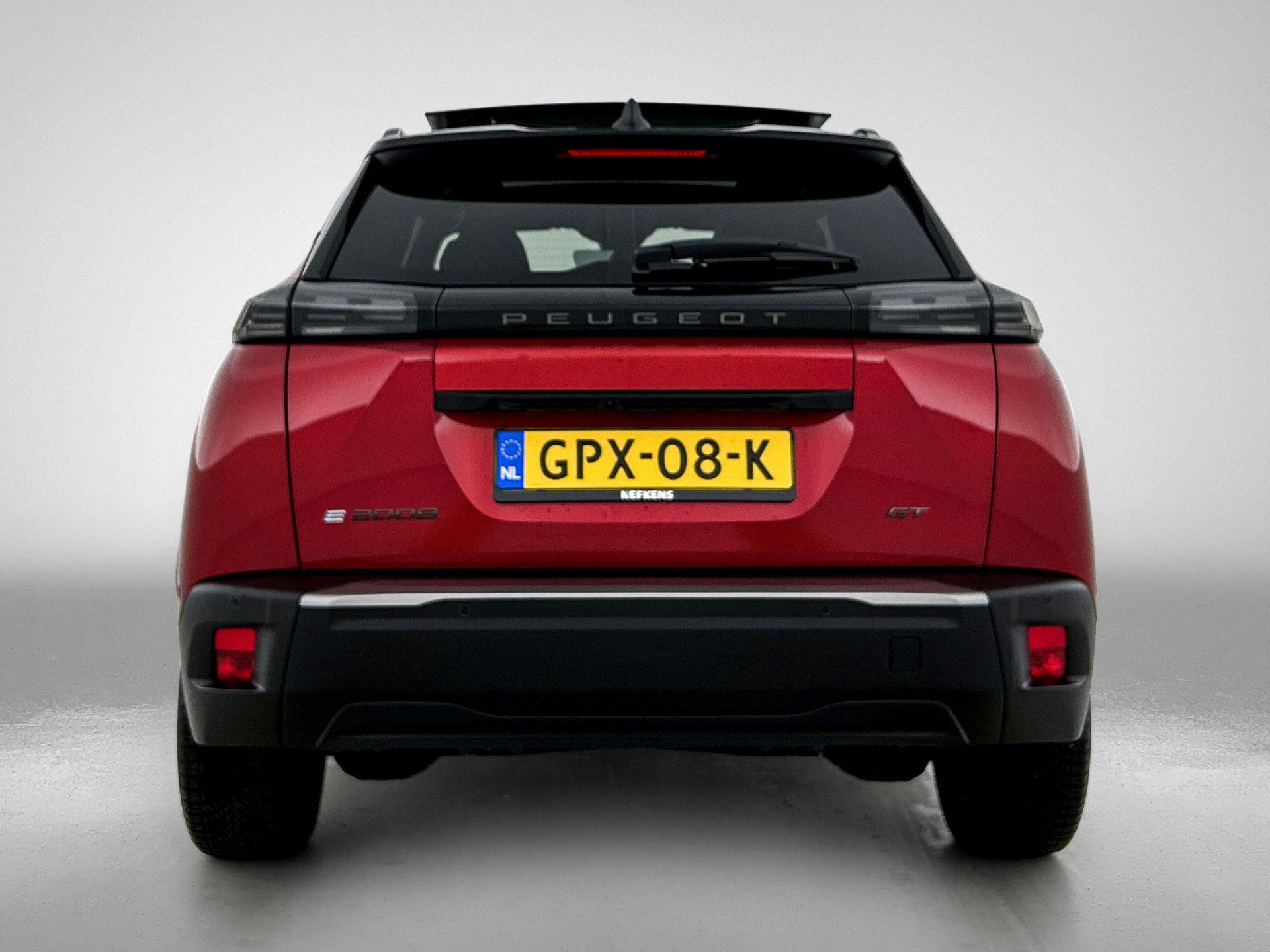 Peugeot e-2008 EV GT 50 kWh 136pk Automaat - Afbeelding 4