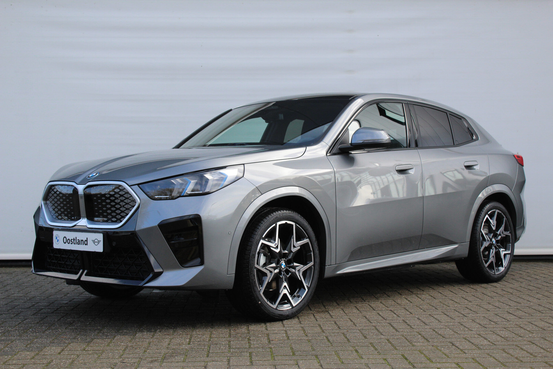 BMW iX2 eDrive20 M Sport