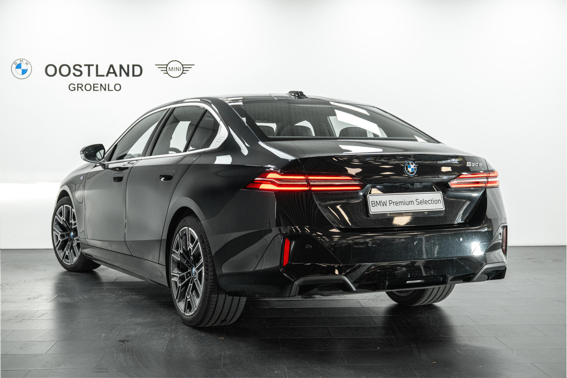 BMW 5 Serie 530e M Sport Automaat - Afbeelding 5