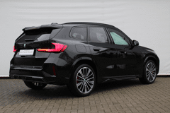 BMW X1 xDrive30e High Executive M Sport Automaat - Afbeelding 2