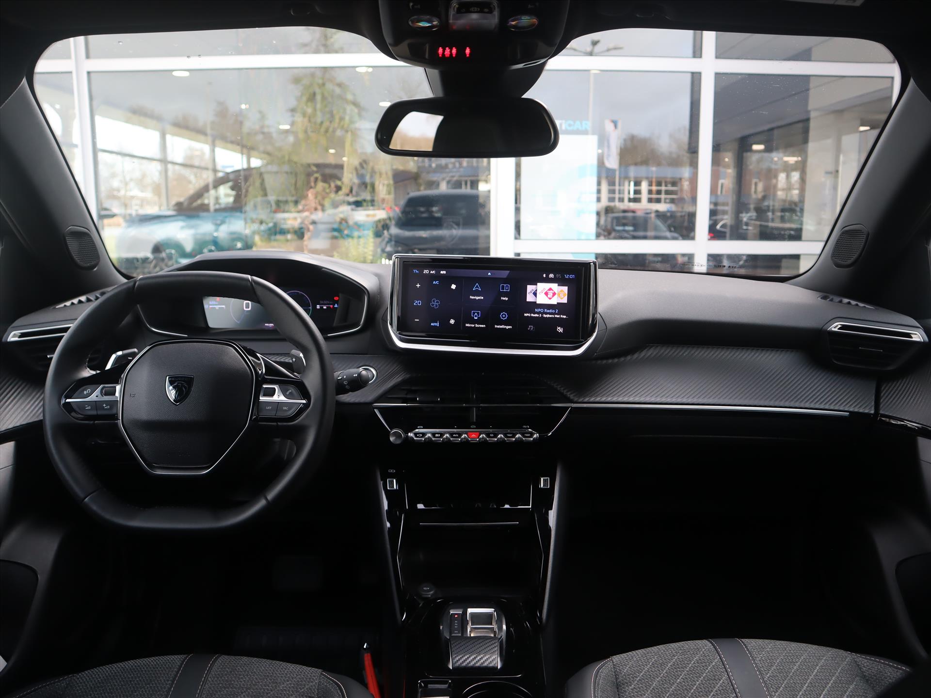 Peugeot 2008 SUV Allure Mild Hybride 145PK e-DCS6 Automaat, Rijklaarprijs, Navigatie 360 Camera Adaptieve Cruise Control DAB+ LED - Afbeelding 5