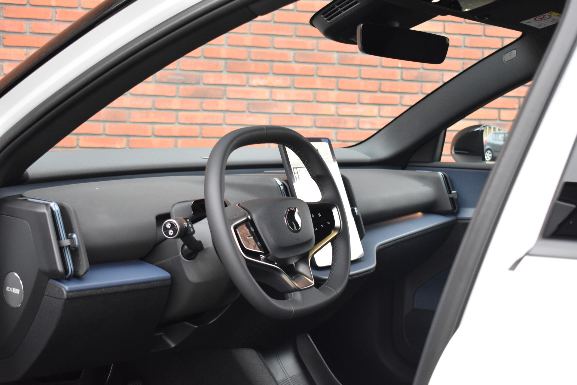 Volvo EX30 Extended Range 272PK Plus - Afbeelding 5