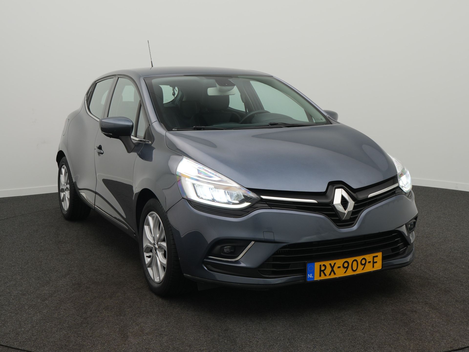 Renault Clio TCe 90 Intens - Afbeelding 3