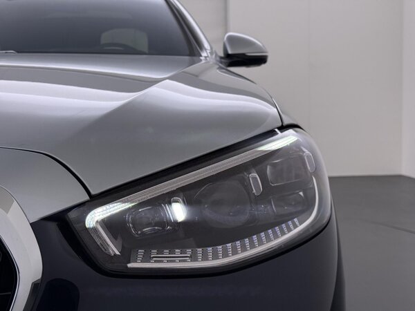 DIGITAL LIGHT met projectiefunctie en LED-achterlichten