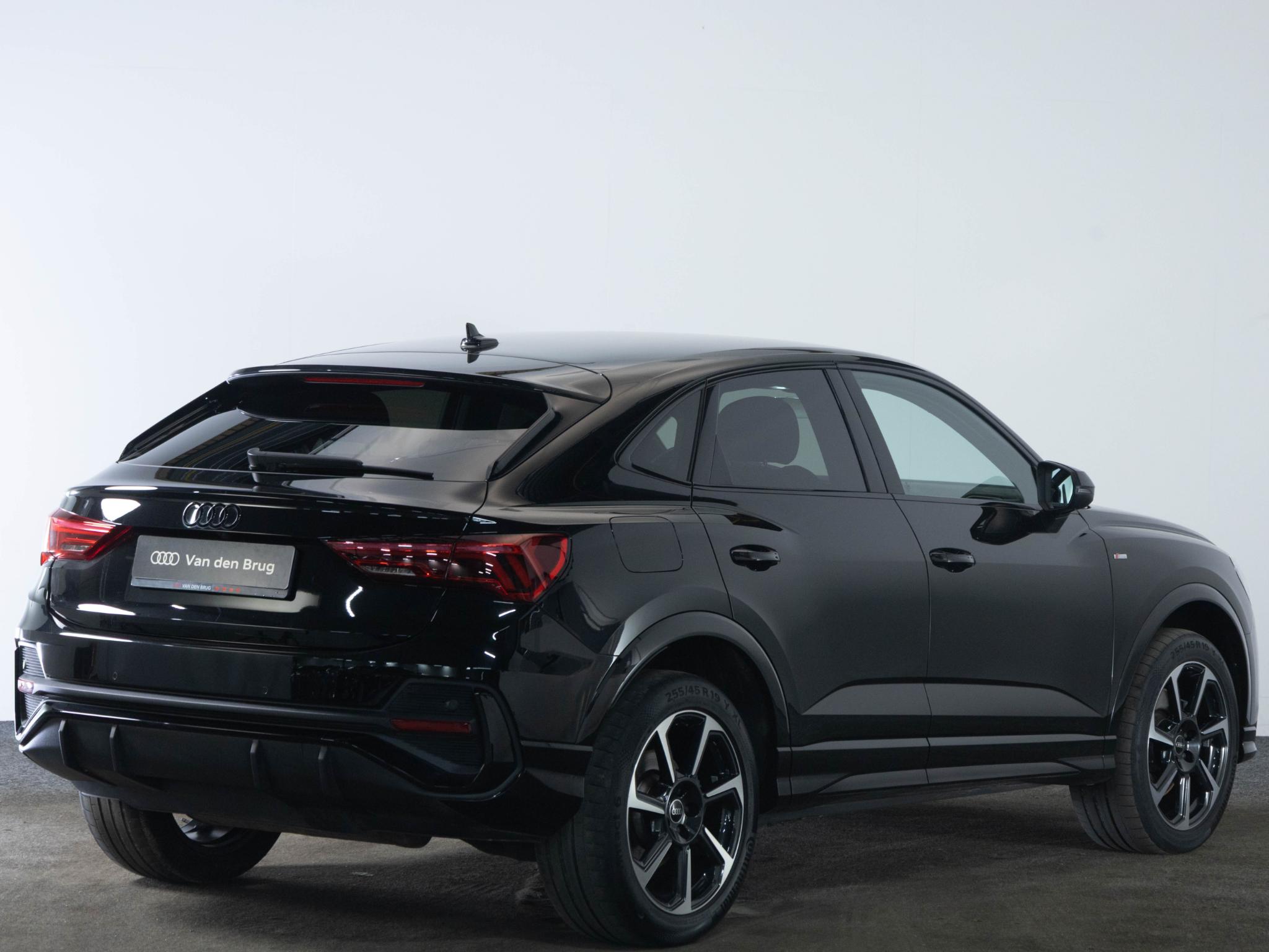 Audi Q3 Sportback S Edition 45 TFSI quattro 245 PK - Afbeelding 5