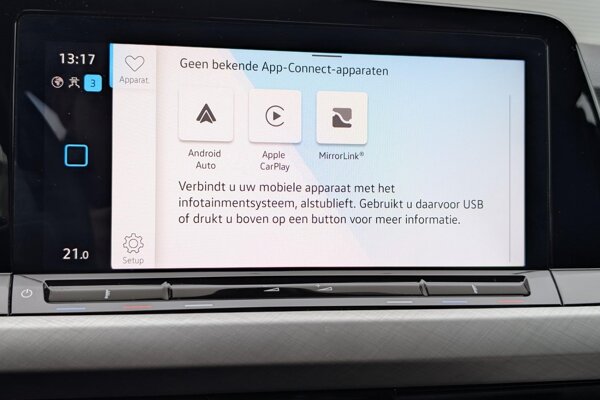 Apple Carplay/Android Auto