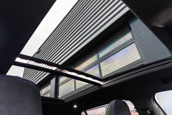 elektrisch glazen panorama-dak
