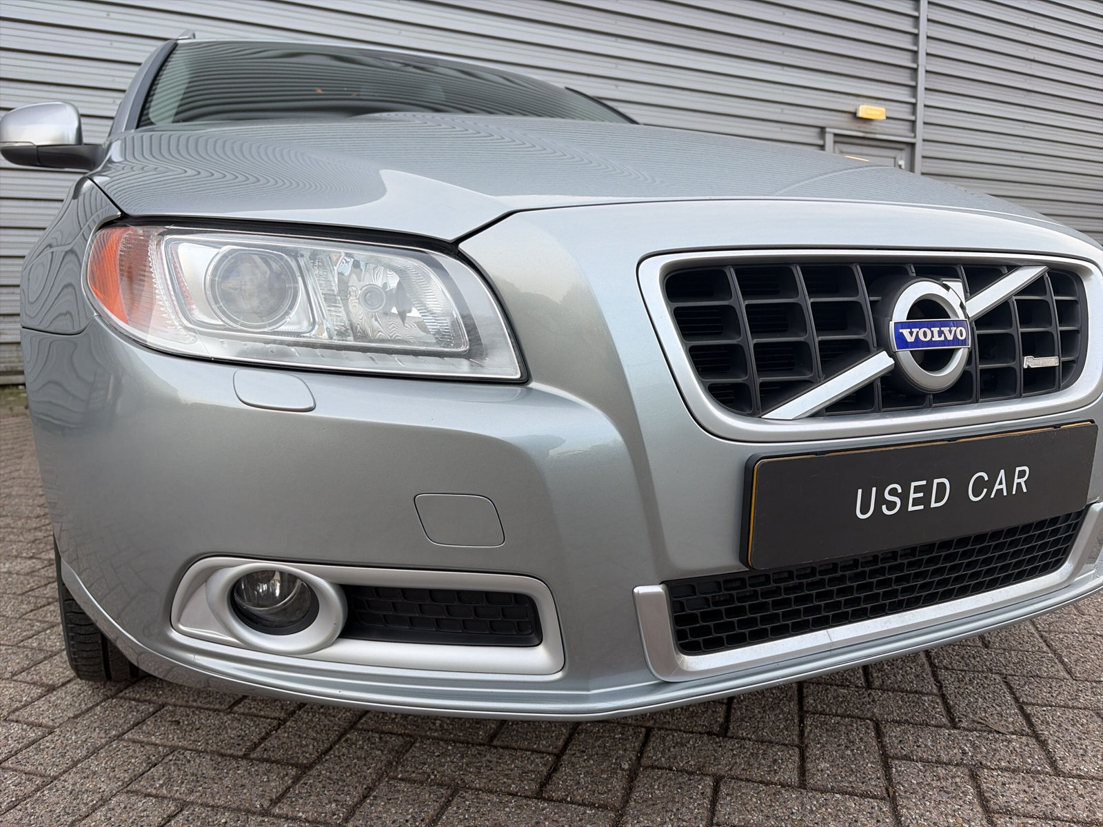 Volvo V70 T4 R-Edition Automaat - Afbeelding 4