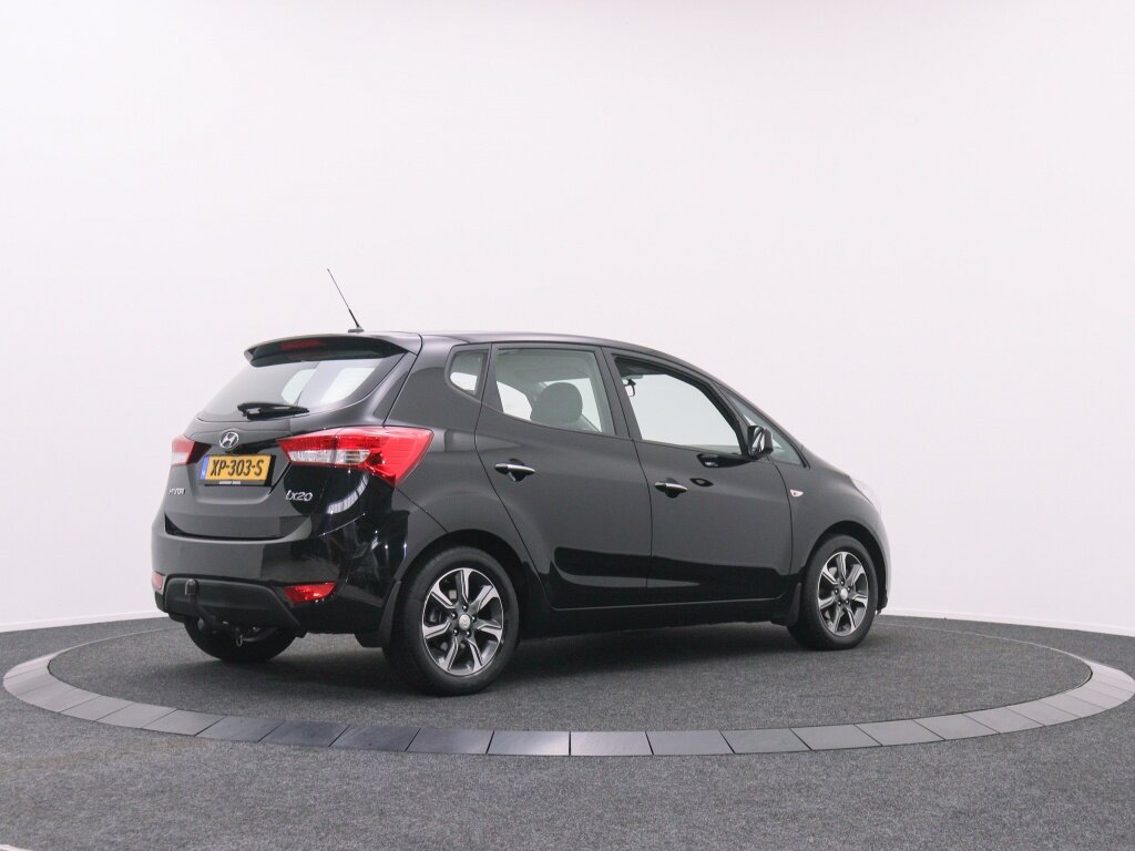 Hyundai ix20 1.6i Go! AUTOMAAT | Trekhaak | Stoelverwarming | Camera - Afbeelding 2