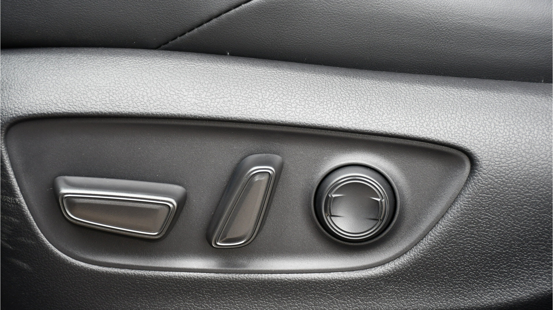 Toyota RAV4 2.5 Hybrid AWD Style Limited Automaat 222pk - Afbeelding 5