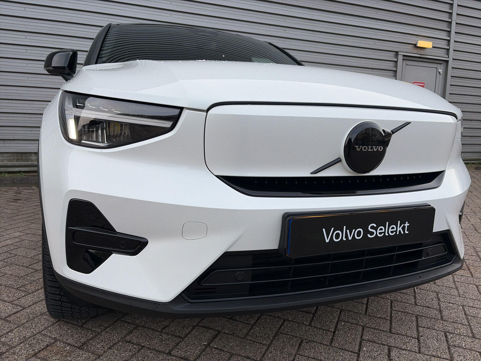 Volvo EC40 Extended Range Plus 82 kWh - Afbeelding 4