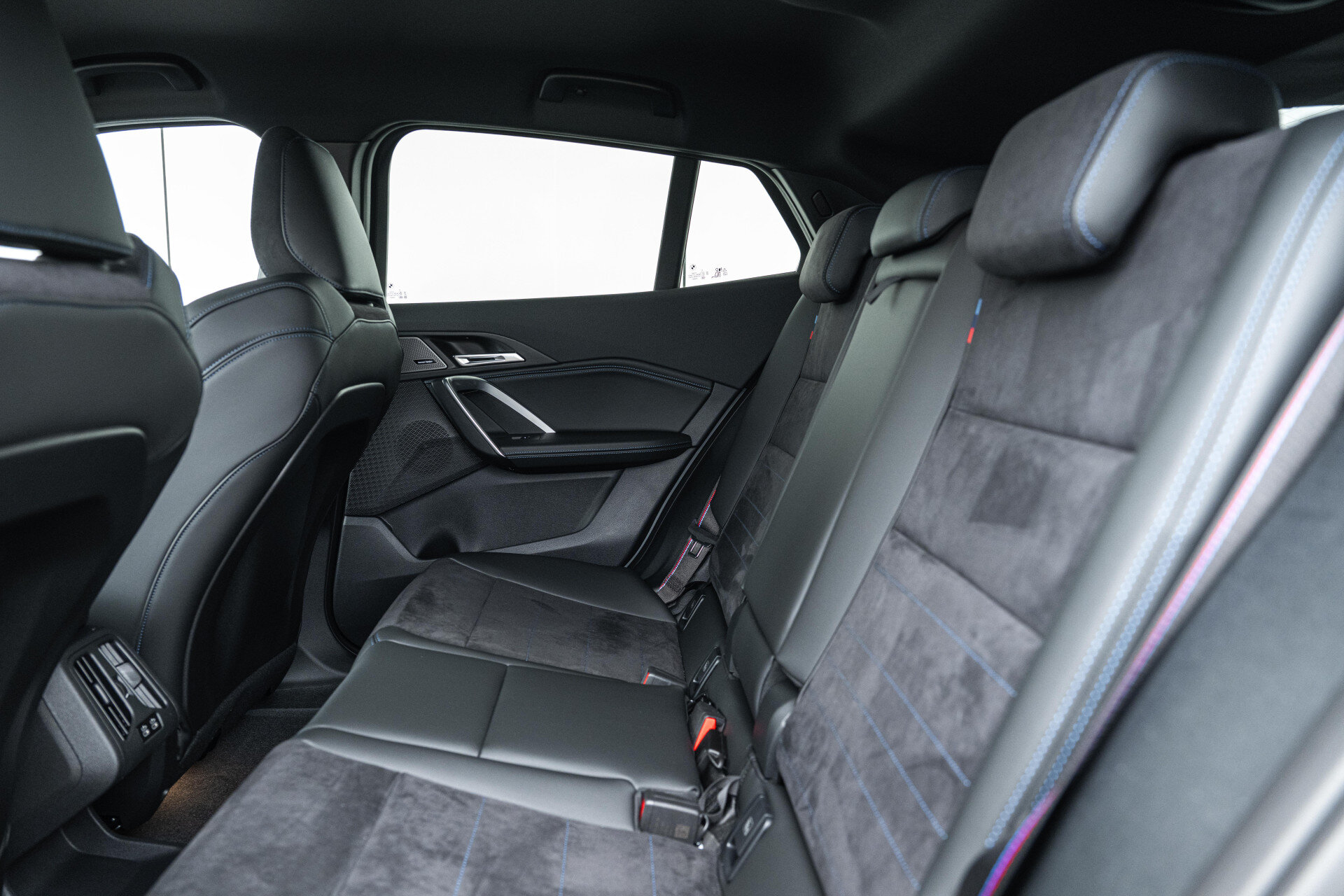 BMW iX2 xDrive30 High Executive M Sport - Afbeelding 5