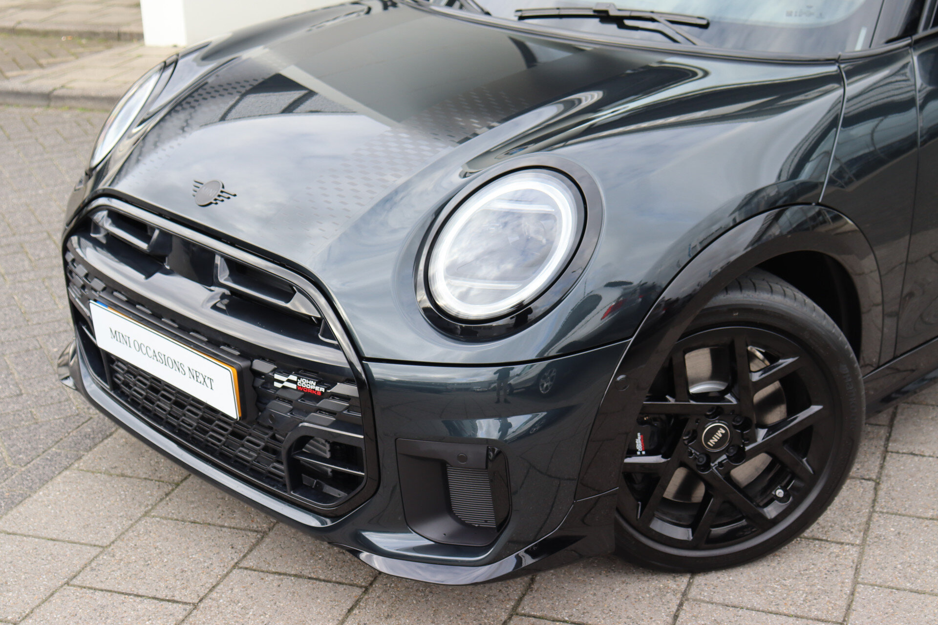 MINI 5-Deurs Hatchback Cooper C Automaat - Afbeelding 3