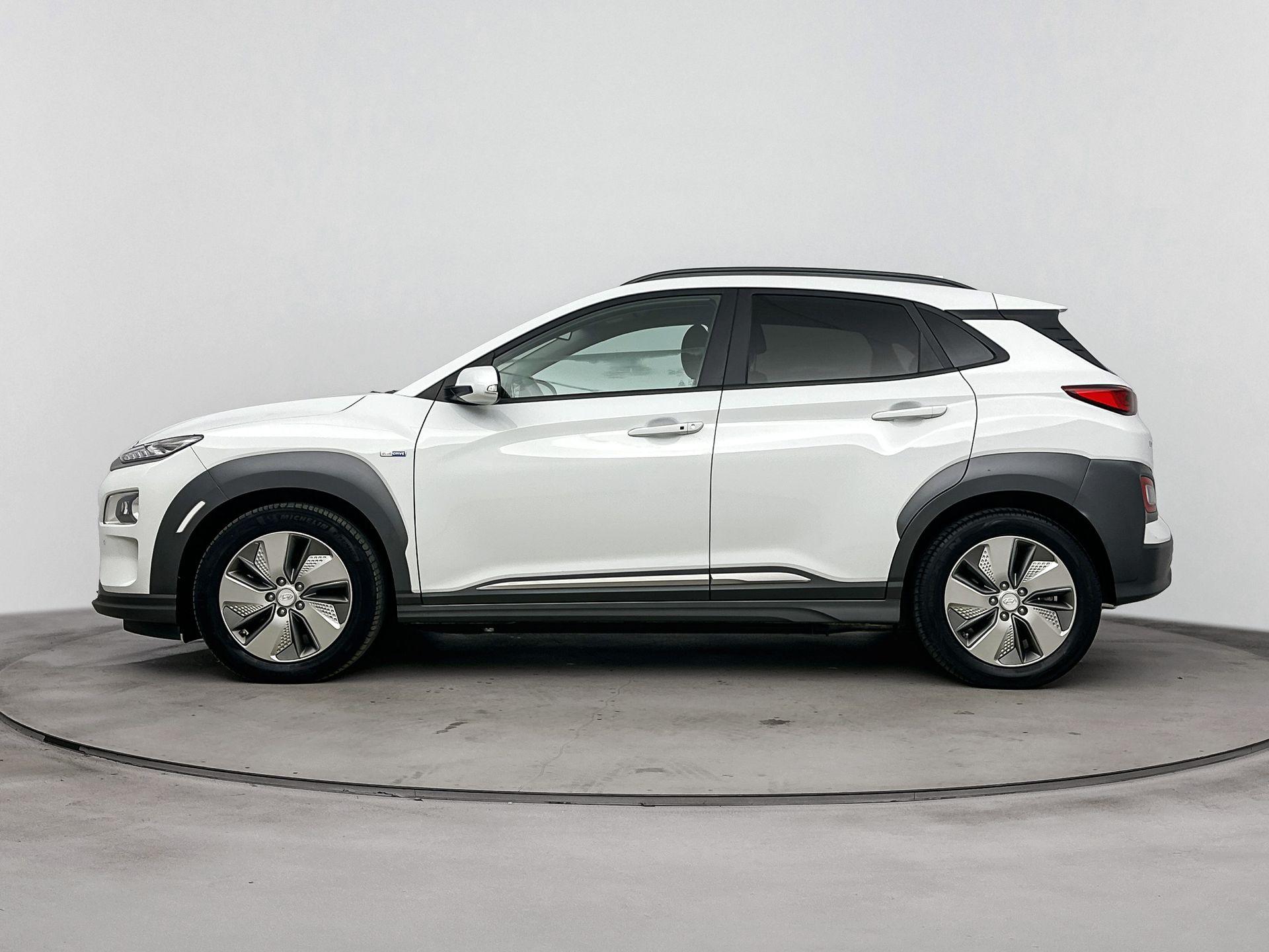 Hyundai Kona EV PREMIUM 64 kWh - Afbeelding 4