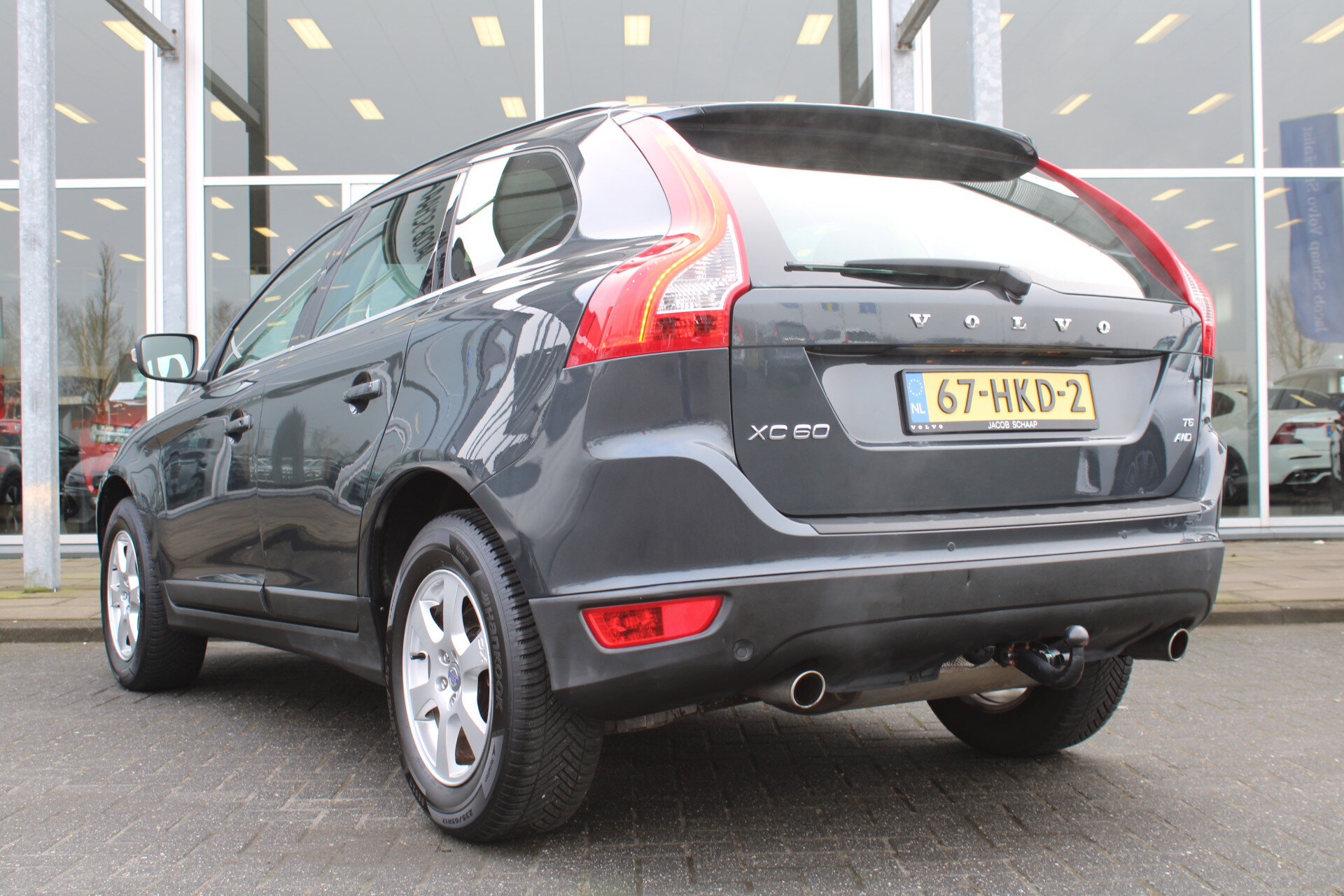 Volvo XC60 3.0 6 Cilinder! T6 AWD Momentum Youngtimer - Afbeelding 3