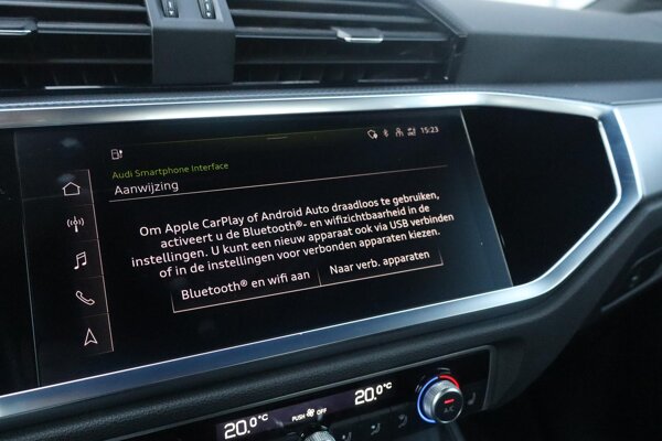 Apple Carplay/Android Auto