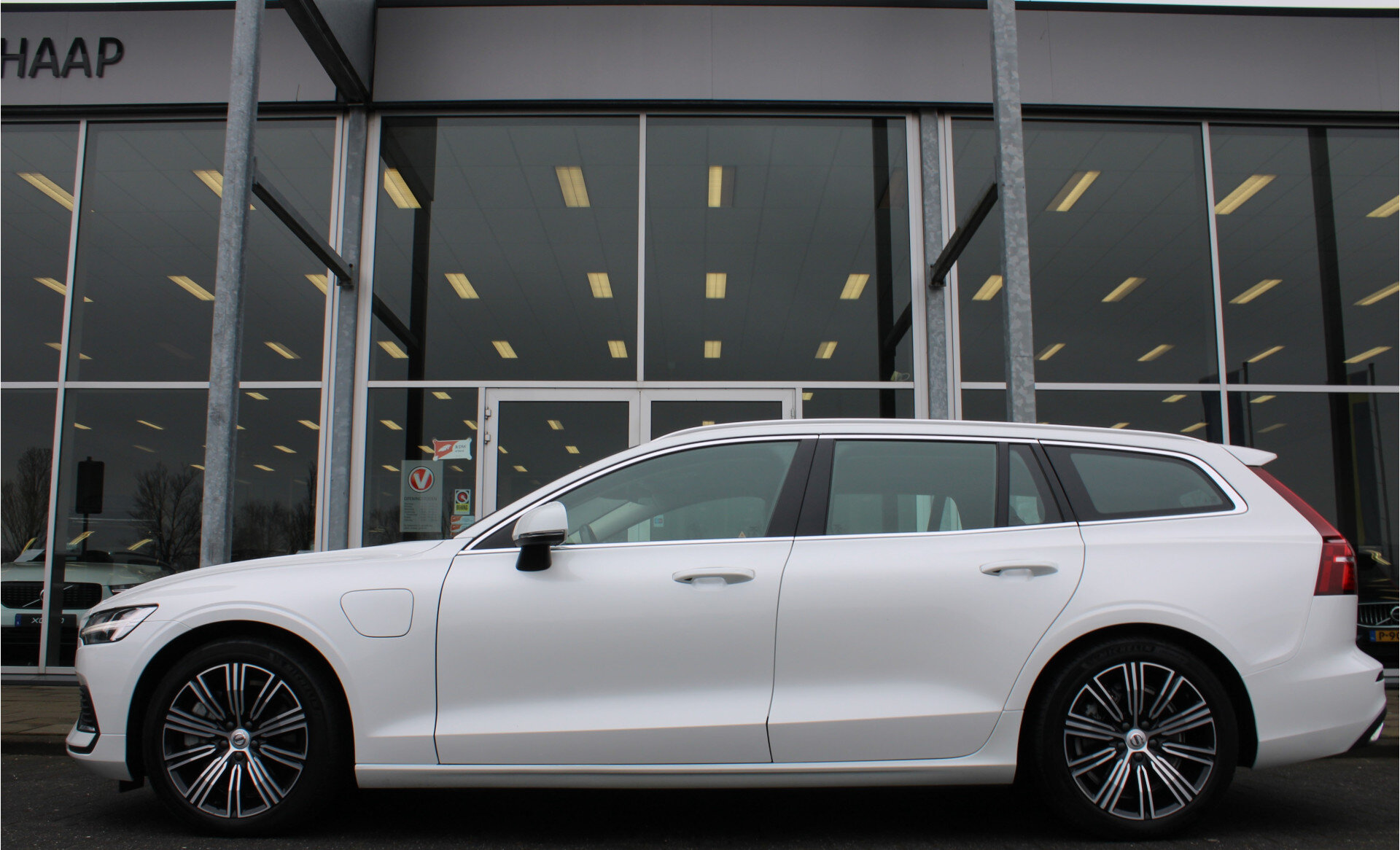 Volvo V60 T8 Recharge AWD Inscription - Afbeelding 2