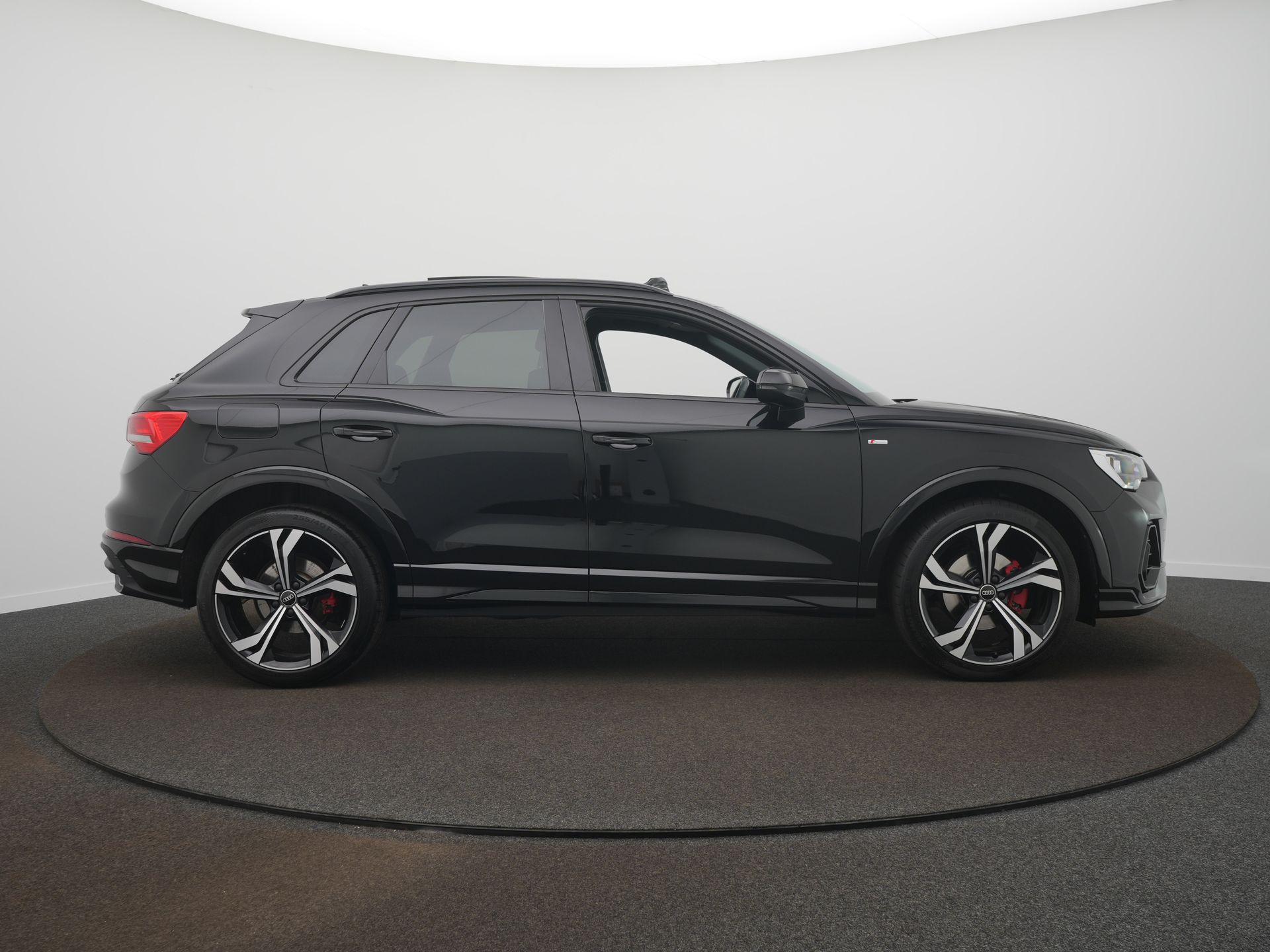 Audi Q3 35 TFSI S edition - Afbeelding 4