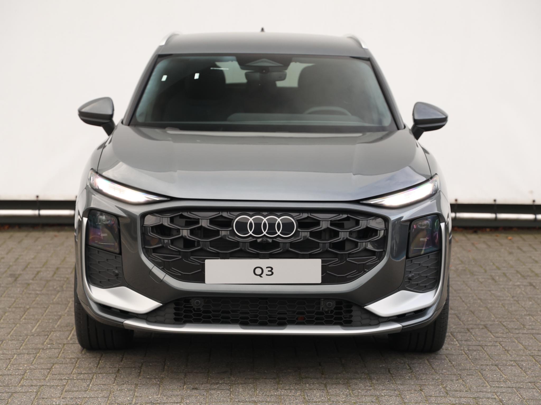 Audi Q3 S edition e-hybrid 200 kW / 272 PK Hatchback - Afbeelding 4